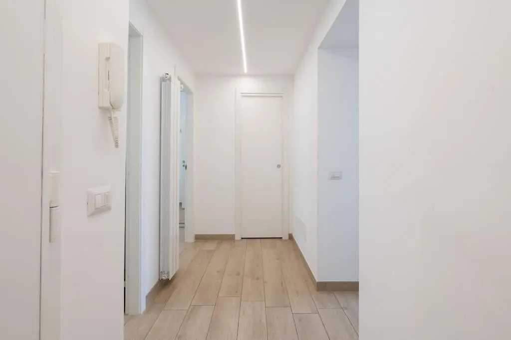 A 10 Min Dal Colosseo Dimora Intima E Silenziosa Roma Apartamento